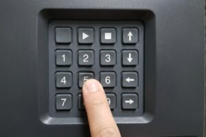 A numeric silicone rubber keypad with low resistance and excellent stability